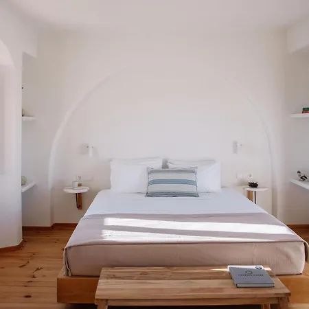 Ammothines Cycladic * Agios Arsenios
