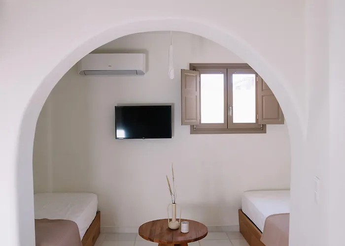 Ammothines Cycladic * Agios Arsenios